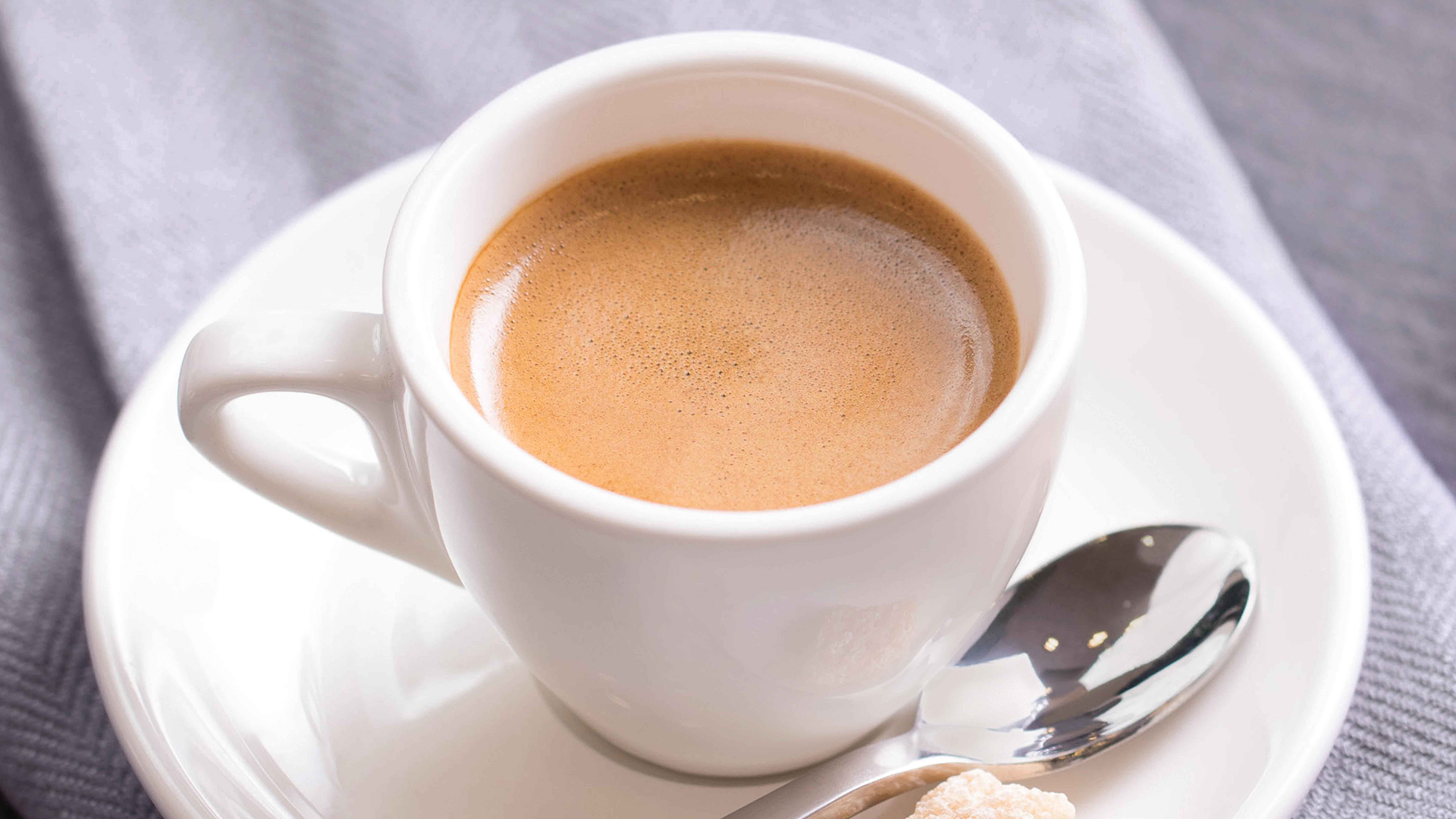 The Essentials for Serving An Excellent Café Espresso